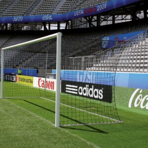 Stadion Fußballtor mit freier Netzaufhängung