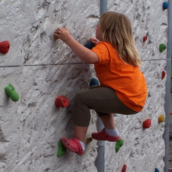 Freistehende Boulderwand Felsstruktur Länge 310 cm – Bild 2